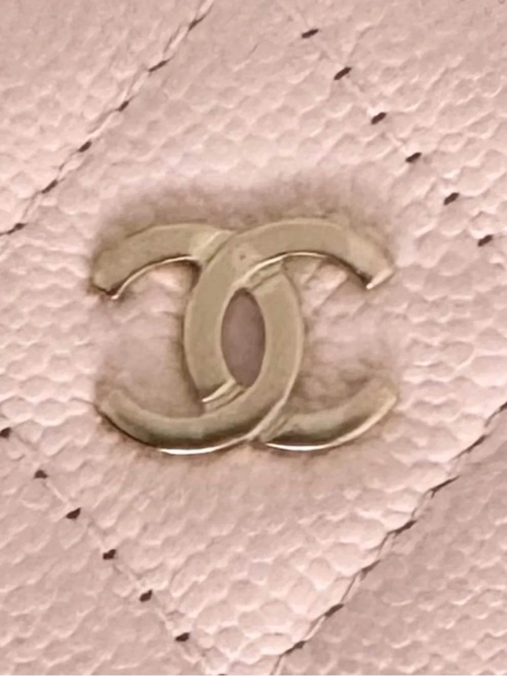 🆕🩷CHANEL LIGHT PINK Zipped Card Wallet Purse Shiny Grained Calfskin (CAVIAR) GHW
